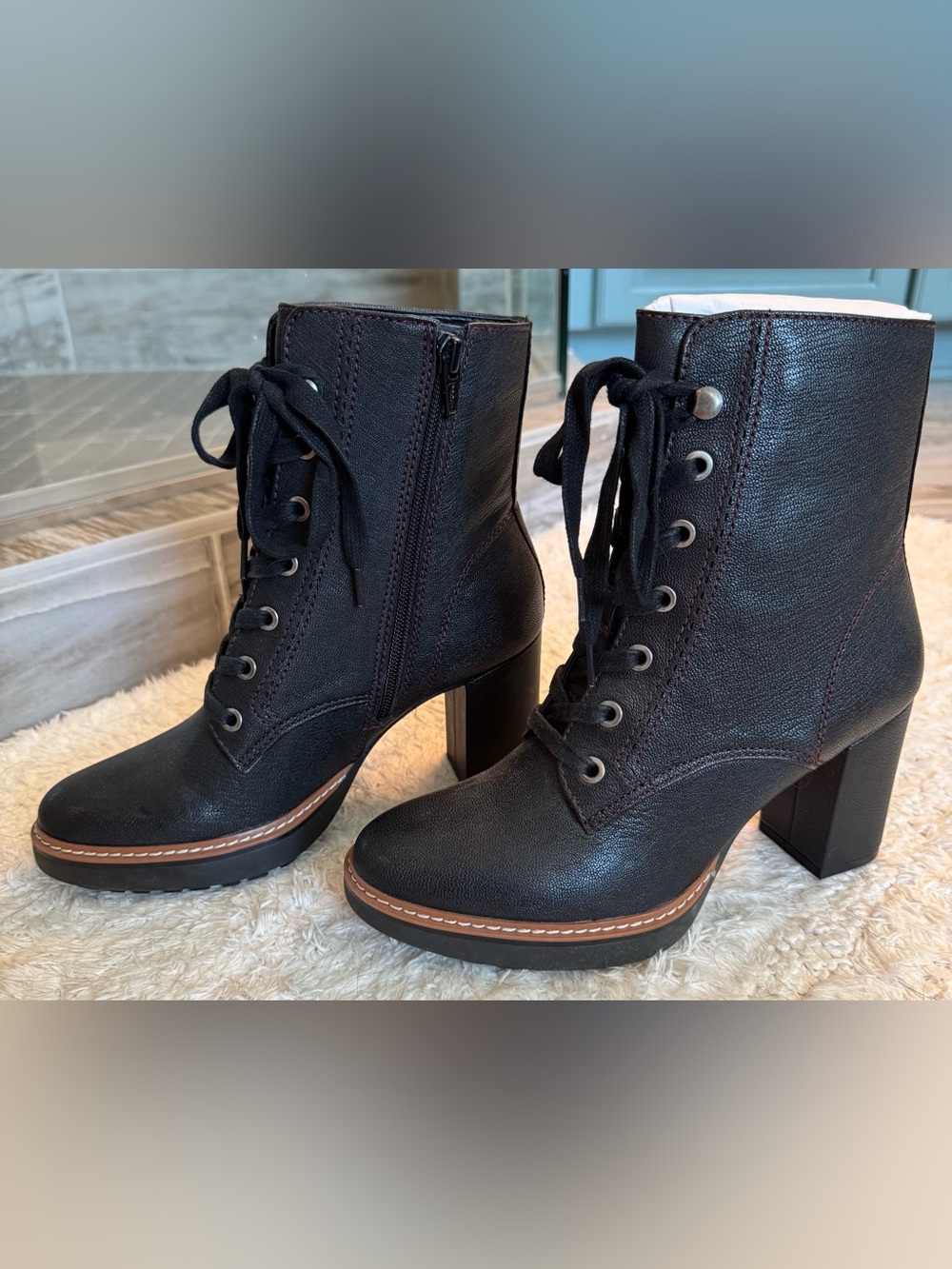 Naturalizer Black Lace-Up Block Heel Ankle Boots